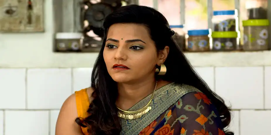 Watch Chotya Bayochi Mothi Swapna S2 E117 - Uniforms and other episodes ...