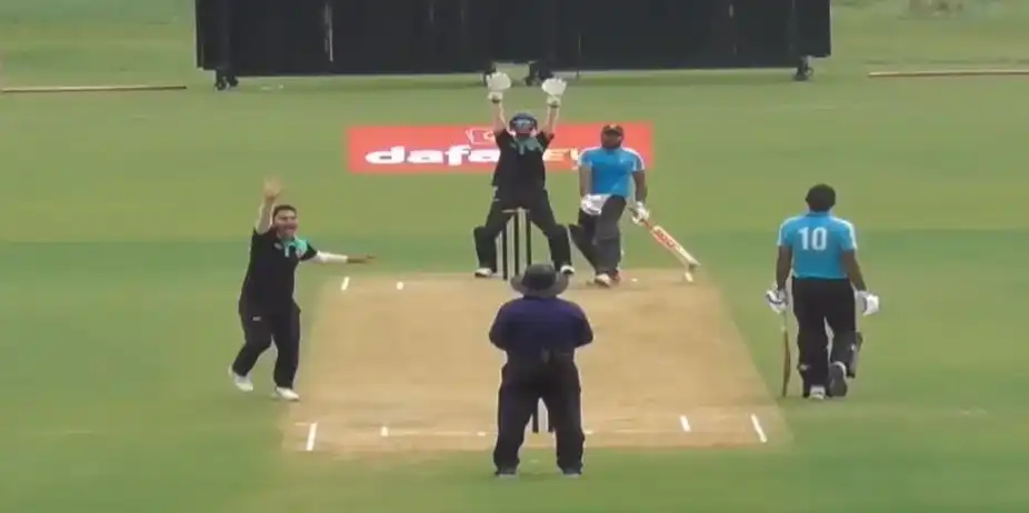 Muhammad Amir 3 for 36 | Match 10