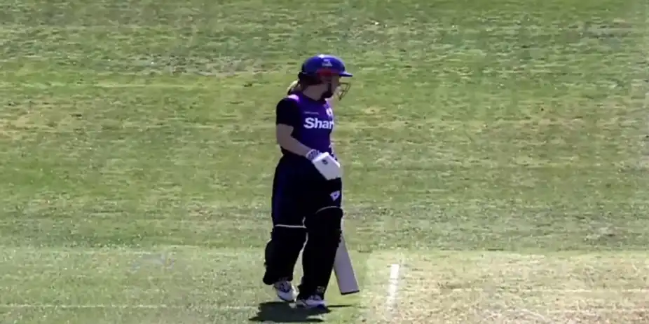 Nicola Carey's 60 off 50 | Match 1