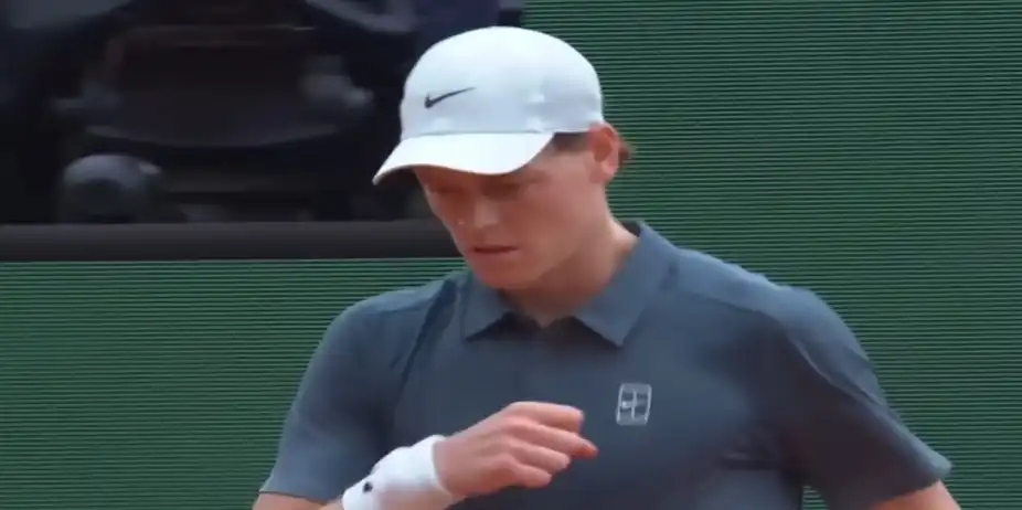 Ugo Humbert vs Jannik Sinner | Day 3 | Court Rainier III