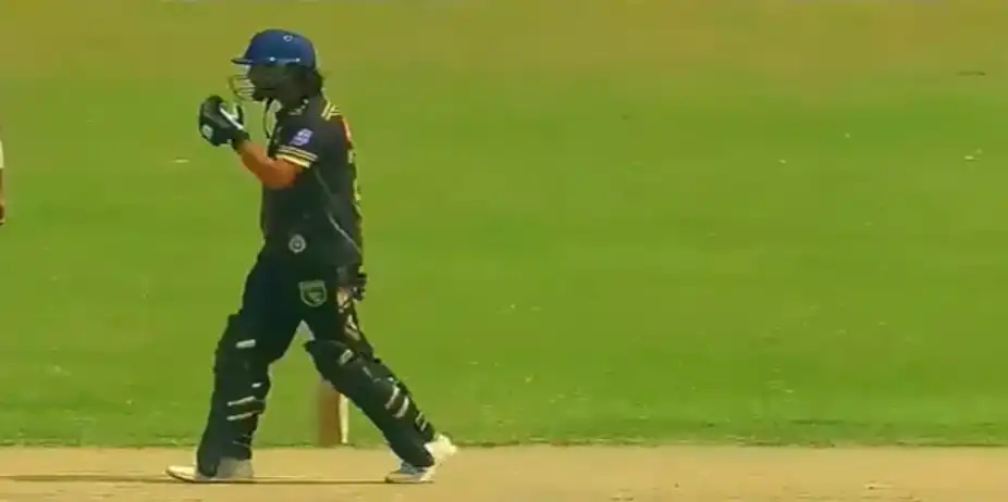 Karthik Sharma's 52 off 26 | Match 11