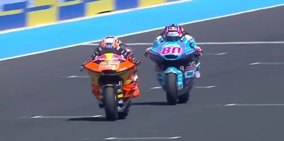 Moto2 Hungary GP 2025: Race - Full Replay