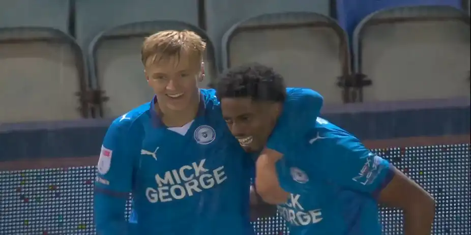 Peterborough United 3-0 Stockport County | Round 17 