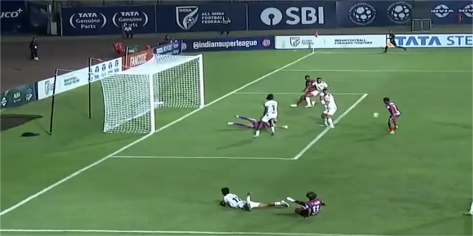 Vincy pounces on the rebound to win it for Jamshedpur FC