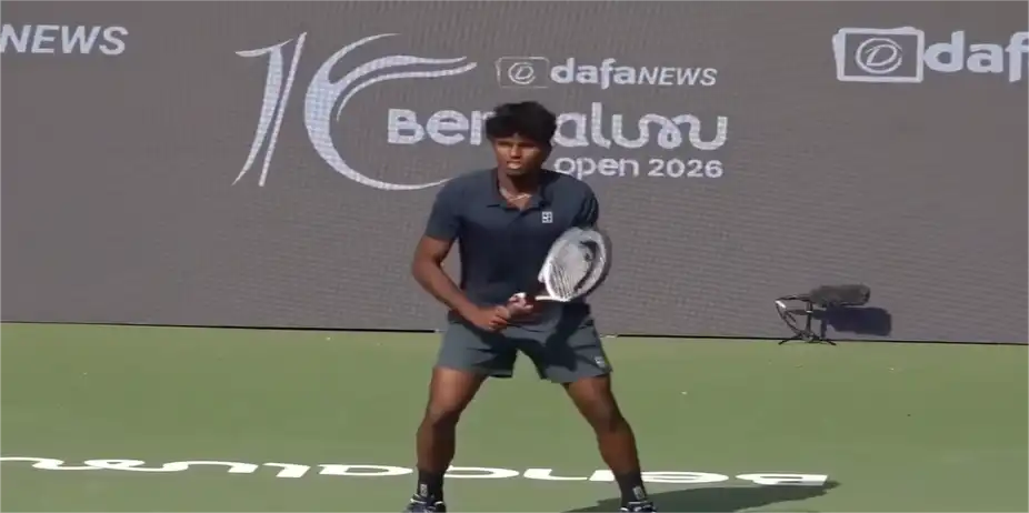 Beibit Zhukayev vs Manas Dhamne | Centre Court