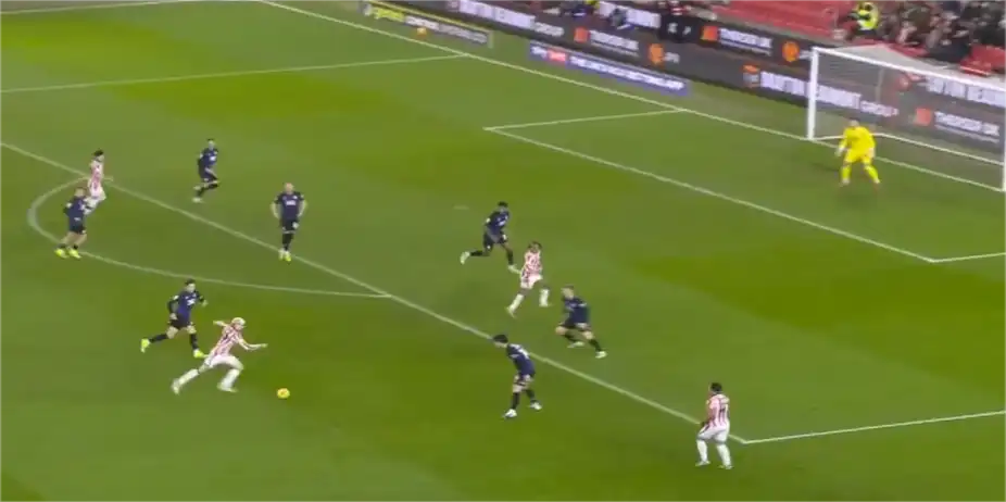 GOLAZO! Tomas Rigo unleashes a thunderous strike