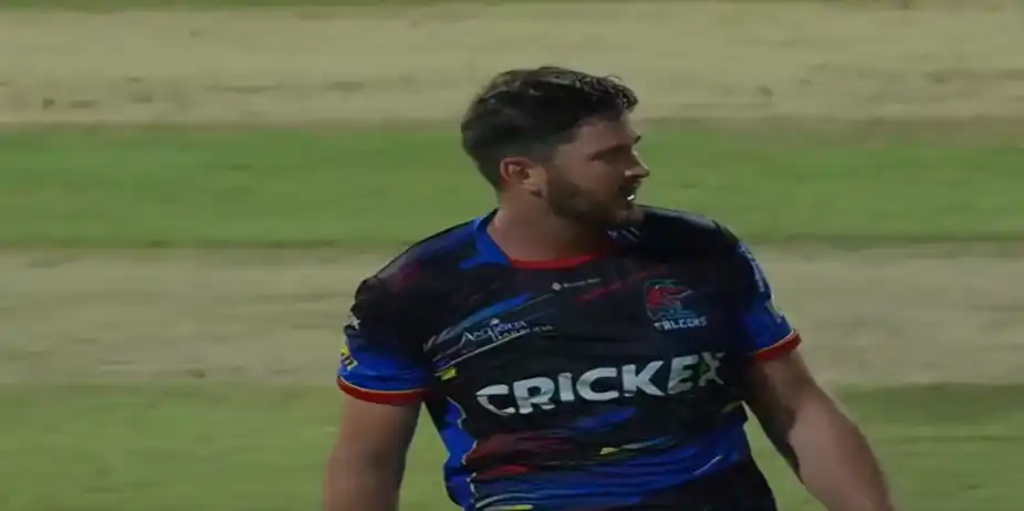 Antigua & Barbuda Falcons beat Barbados Royals by 4 wickets | Match 22