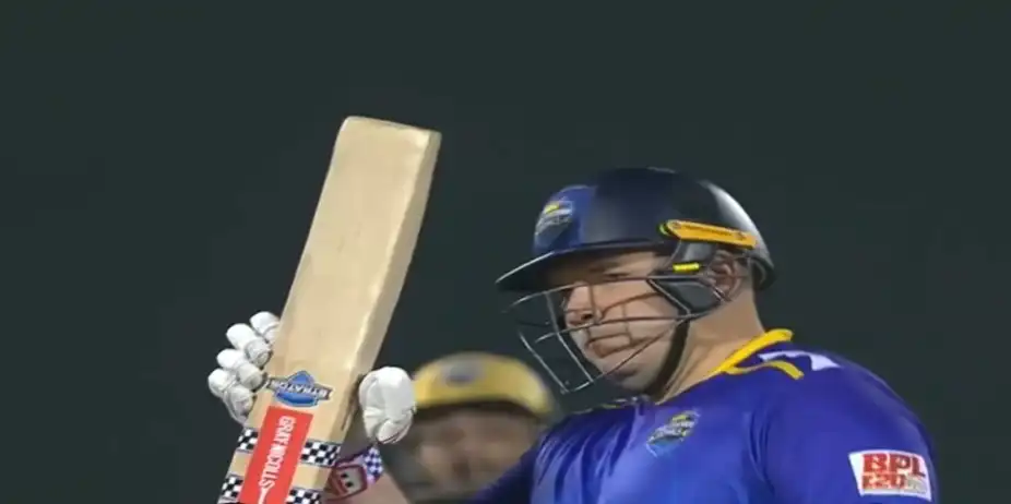 Adam Rossington's 58 off 41 | Match 16