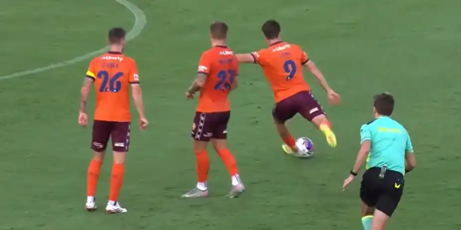 BRILLIANT! Chris Long beats the wall with a stunner