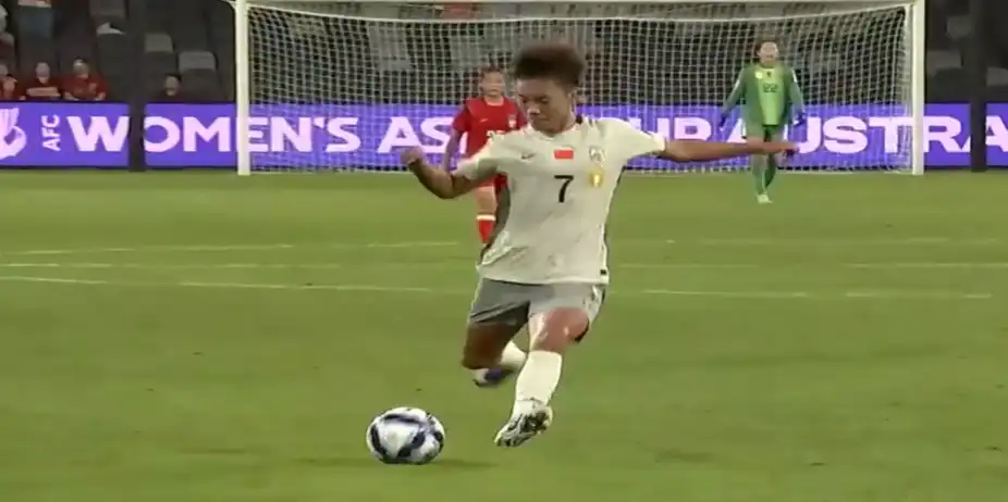 FROM DISTANCE! Wang Shuang breaks the deadlock