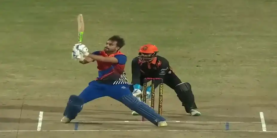 ABSOLUTE CARNAGE! Ritik Joshi takes Mendis to the cleaners