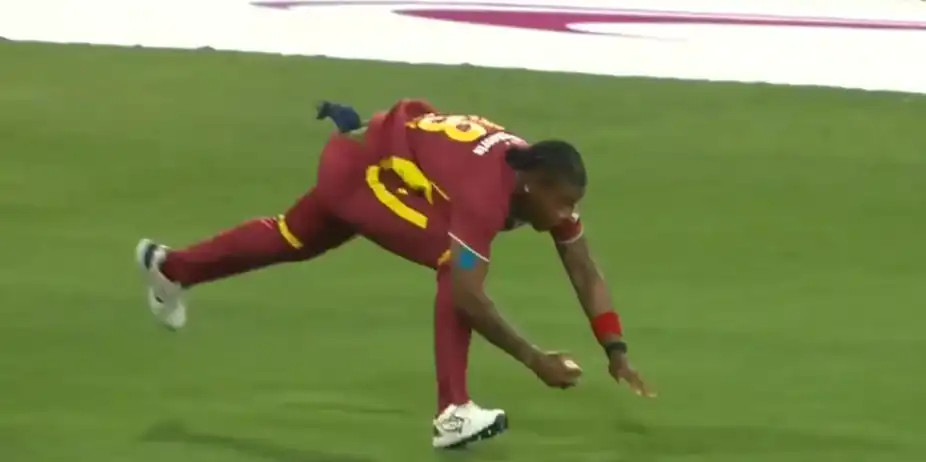 WHAT A GRAB! Chinelle Henry takes a stunning low catch