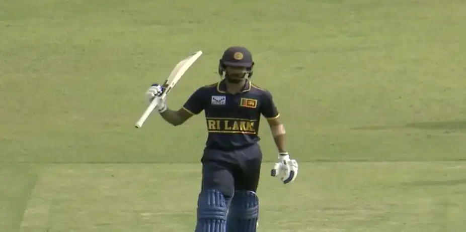 Kamil Mishara's 83 off 81 | 3rd ODI