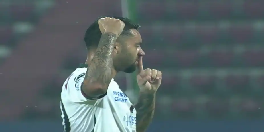 NorthEast United FC 0-1 Mohun Bagan Super Giant | English highlights
