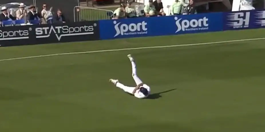 WOWZA! Mayes dives brilliantly to send Ravindra packing