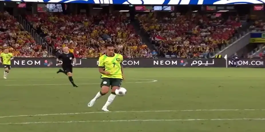 Nishan Velupillay Shines! Slick build-up led to a dream goal