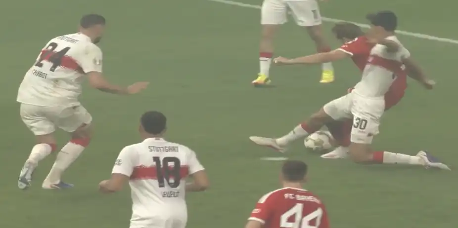 EXQUISITE! Kane doubles Bayern's lead vs VfB Stuttgart