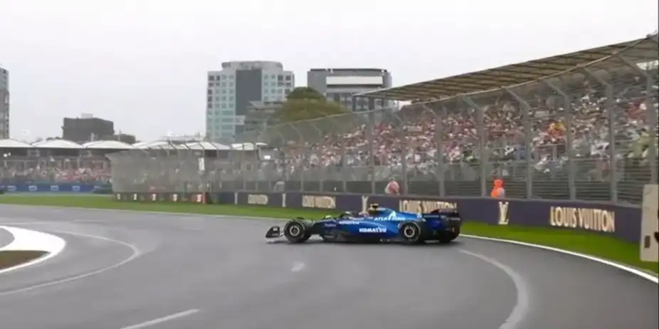 HEARTBREAK! Carlos Sainz's Williams debut cut short in the rain