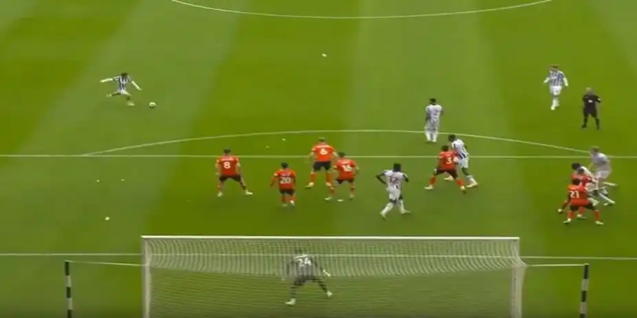 Callum Styles's bottom-corner bullet left the crowd in awe