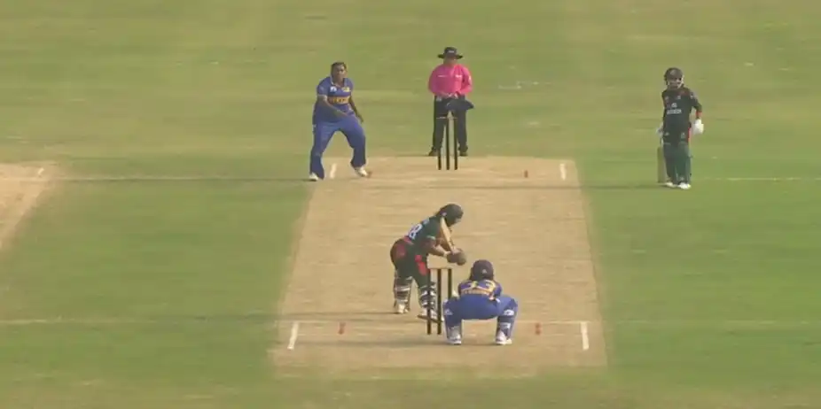 Dewmi Vihanga's 3 for 43 | 1st ODI 