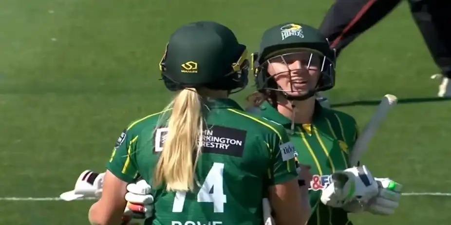 Central Hinds beat Northern Brave Women by 3 wickets | Match 18