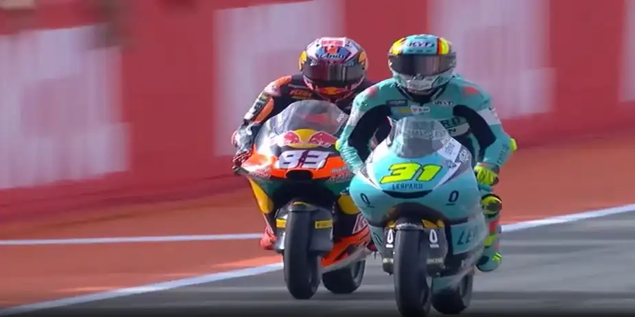 Moto3 Valencia GP 2025: Race - Highlights