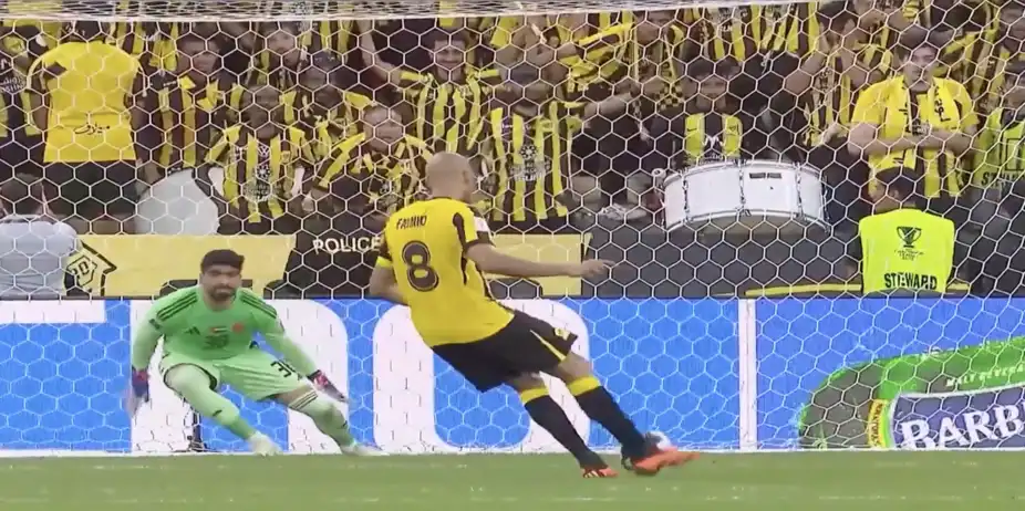 NERVE-WRACKING FINISH! Fabinho guides Al-Ittihad into quarters