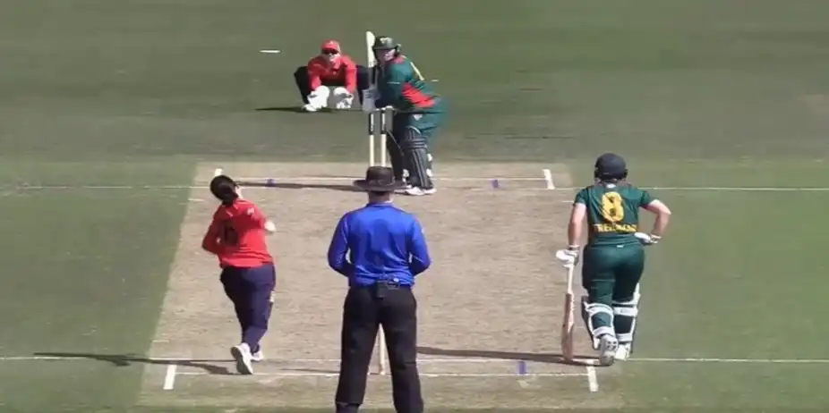 Lizelle Lee's 65 off 76 | Match 3