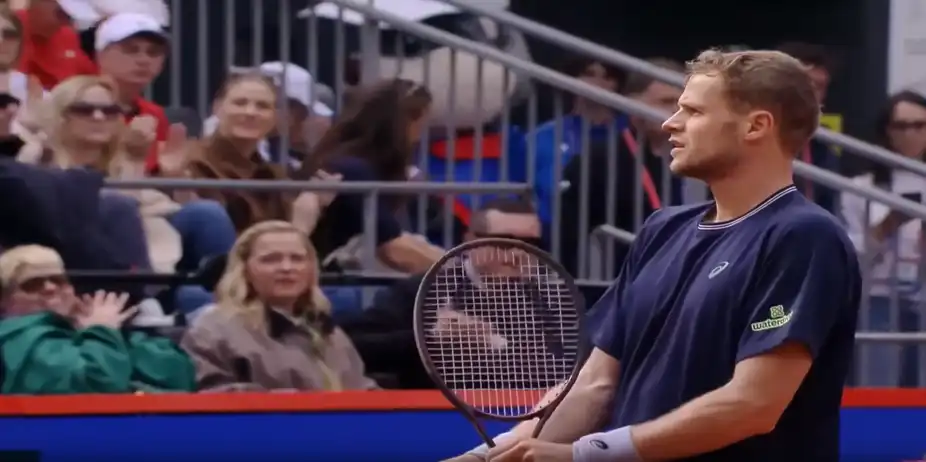 Yannick Hanfmann vs Max Schoenhaus | Day 2 | Centre Court