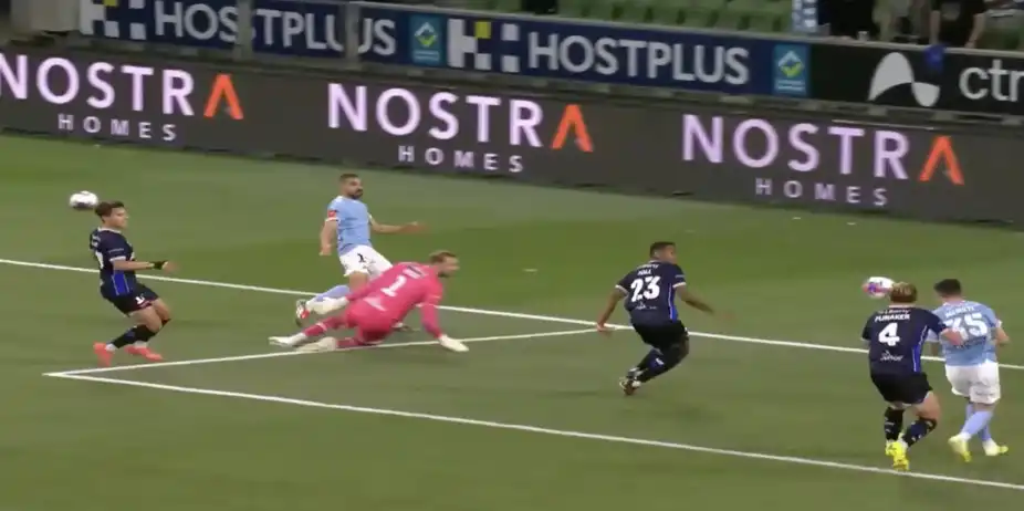 INCREDIBLE! Memeti nets the winner from Behich's fine assist