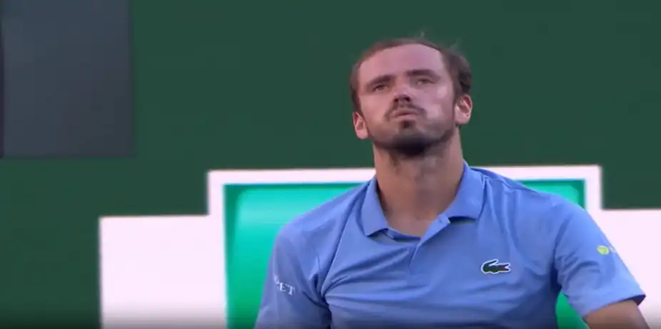 TAKE A BOW! Medvedev drubs Alcaraz to enter the Final