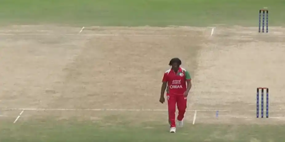Muhammed Imran's 3 for 70 | Match 102