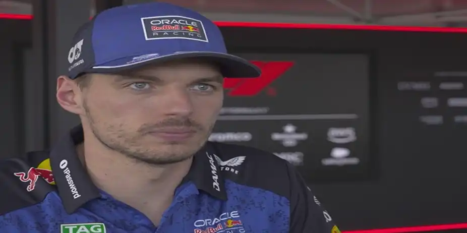 Verstappen reacts to costly rear wing issue