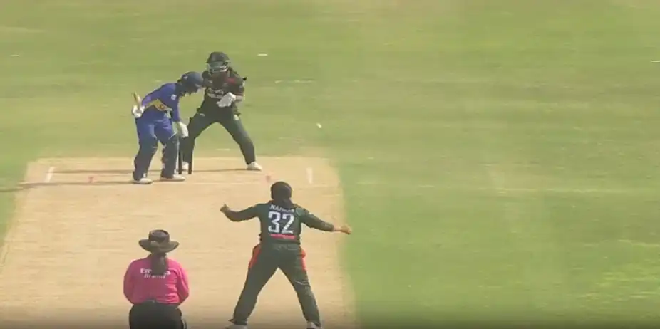 STUMP SHATTERED! Nahida rips through Harshitha
