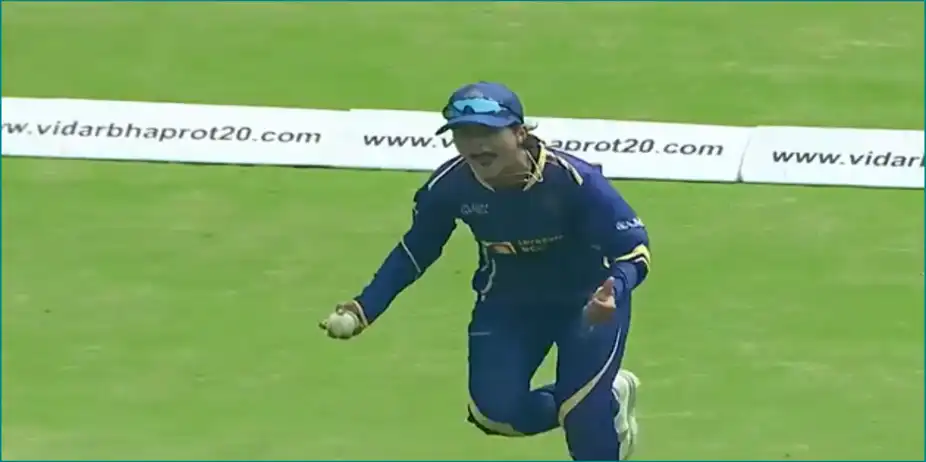 Shreya Lanjewar's 4 for 19 | Match 3