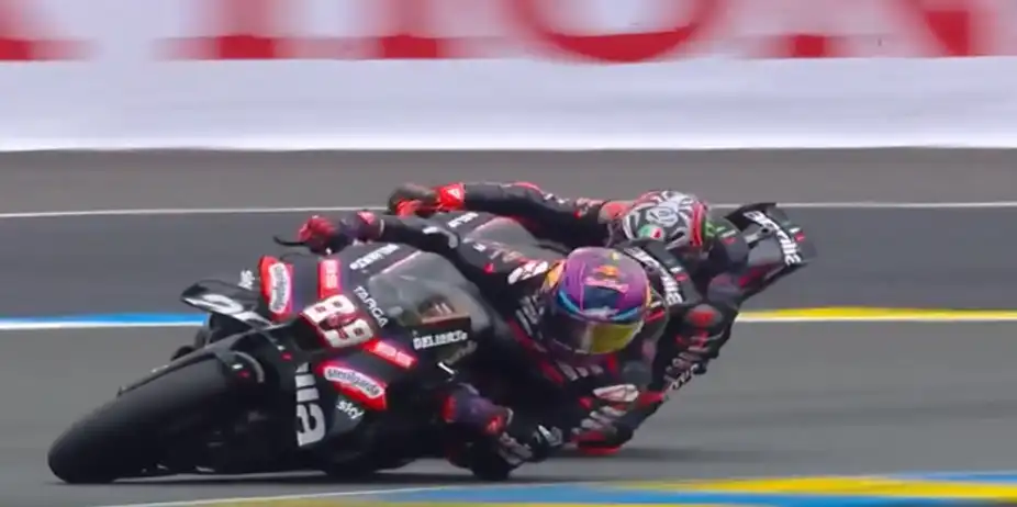 STUNNING OVERTAKE! Jorge Martin storms to victory