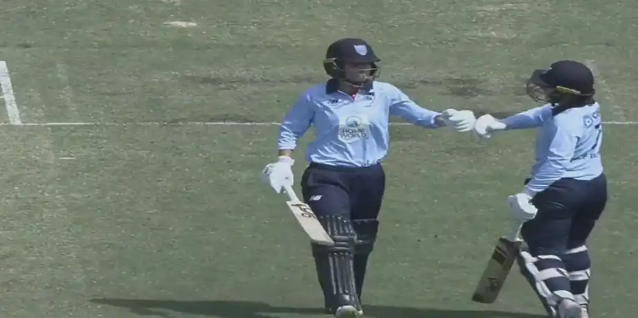 New South Wales Breakers beat Queensland Fire by 6 wickets | Match 1