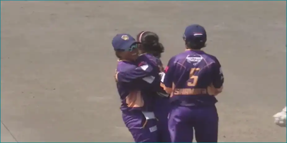 Namrata Chandra's 3 for 13 | Match 1