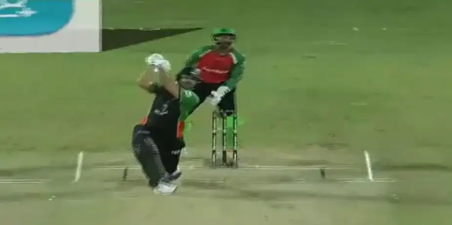 91 METRES! Rilee Rossouw lofted it into the orbit