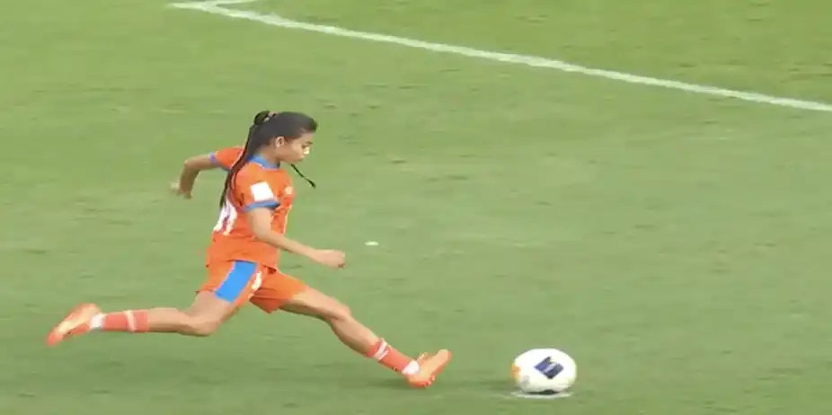 COMPOSED FINISH! Sibani Devi seals India U20's huge win 