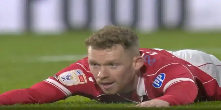 Wrexham A.F.C. 2-0 Swansea City A.F.C. | Round 38