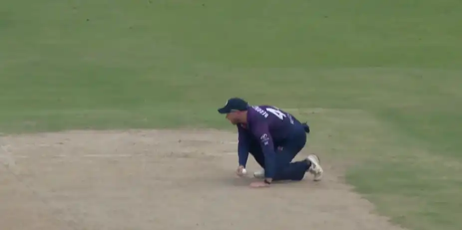 WHAT A TAKE! Richie Berrington plucks a stunner