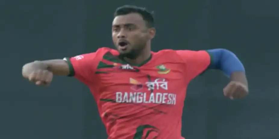 Shoriful Islam's 3 for 19 | 3rd T20I