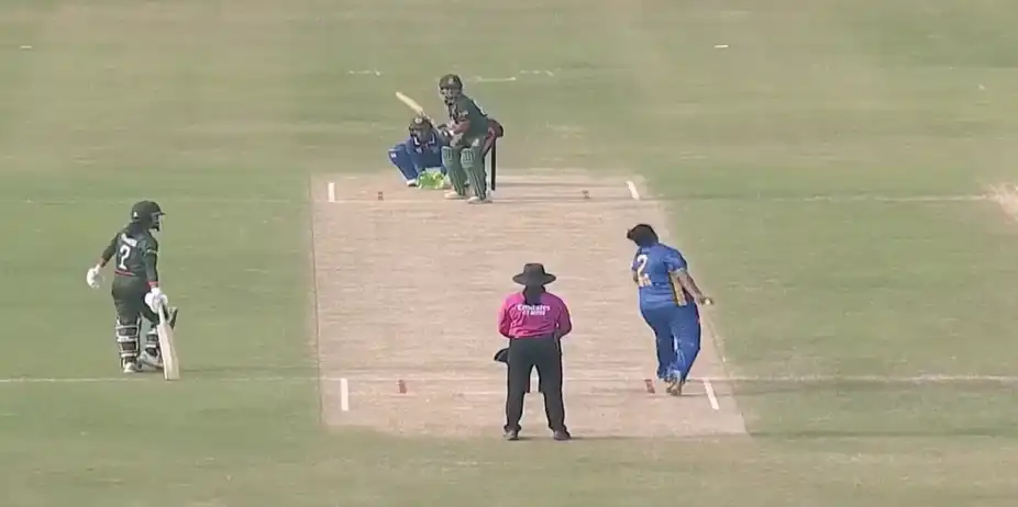DOUBLE STRIKE! Dewmi Vihanga sparks chaos with the ball