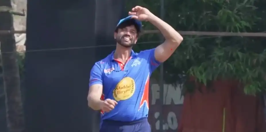 Maitrik Thakkar's 3 for 2 | Match 13