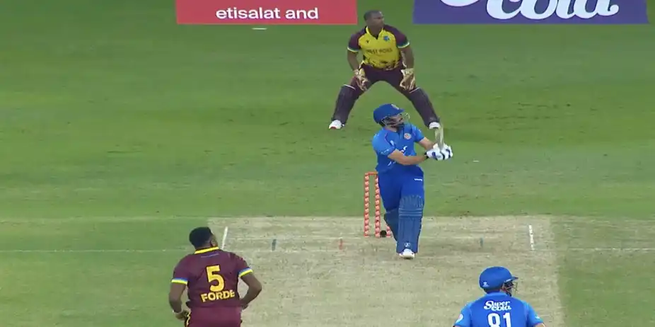 BACK-TO-BACK SIXES! Zadran takes Forde to the cleaners