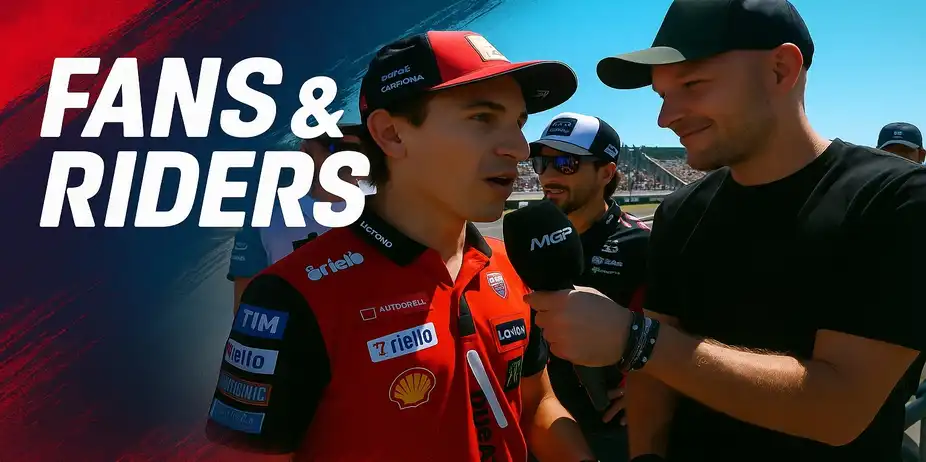 MotoGP Czechia 2026: Rider fan parade and hero walk - Full replay